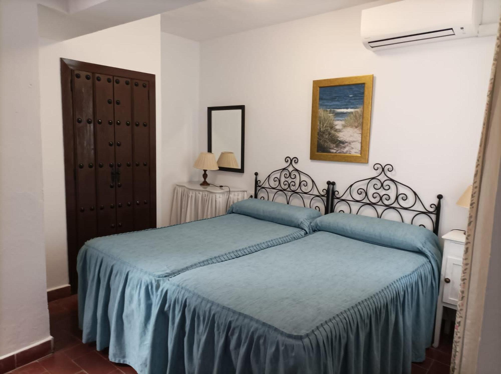 Hostal Gran Capitan Chipiona Exterior photo